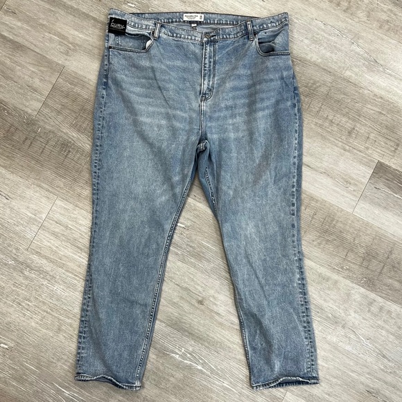 Abercrombie & Fitch 90's Jeans - Size 22 Short - Picture 1 of 3